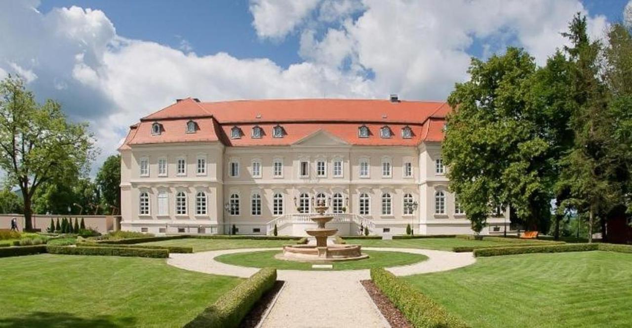 La Contessa Castle Hotel 4*