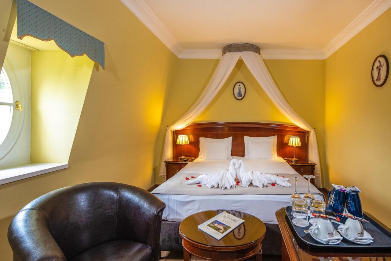 La Contessa Castle 4*